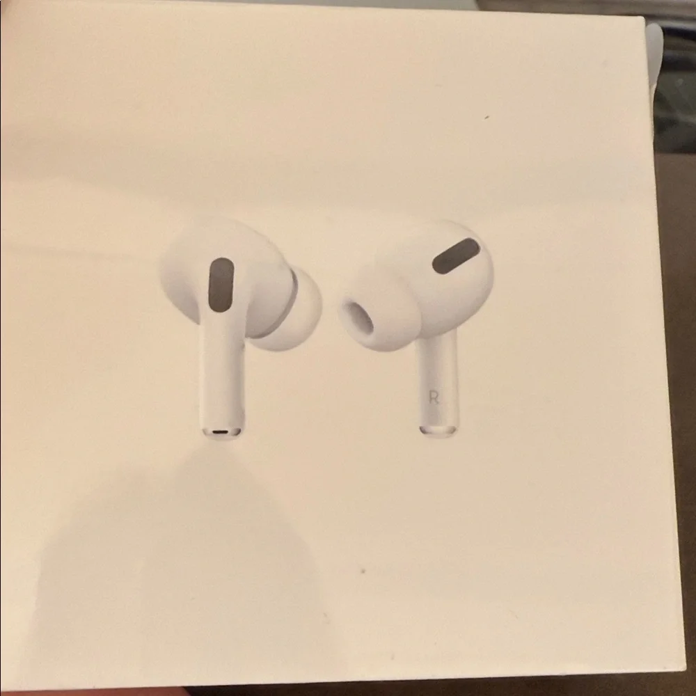 Apple White Wireless Earbuds